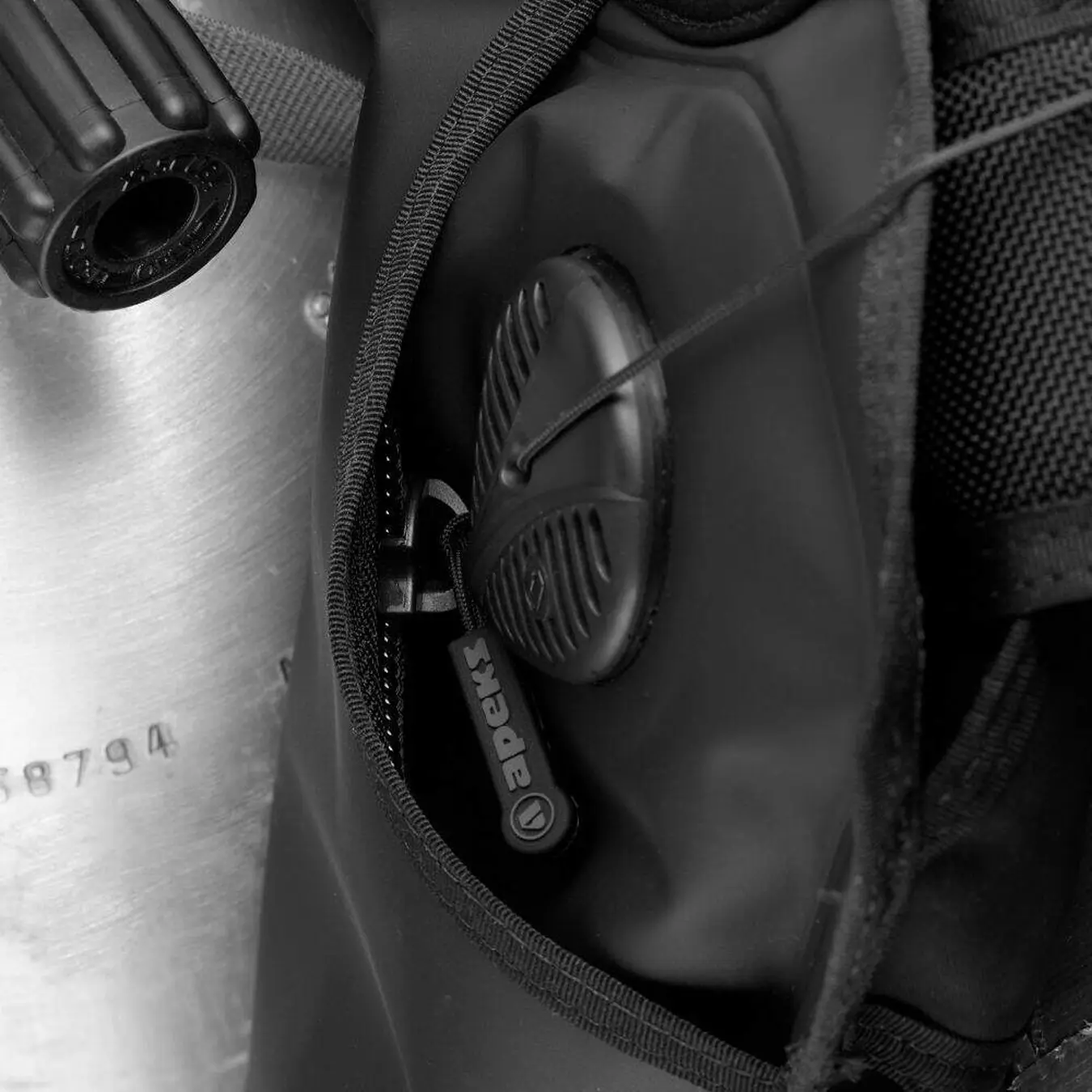 Apeks Exotec Tarierjacket BCD Schwarz Grau